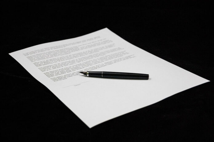 documento-carta-firma-penna