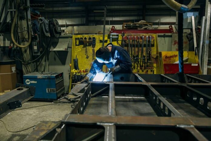 saldatore-pmi-lavoro