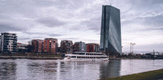 BCE-building