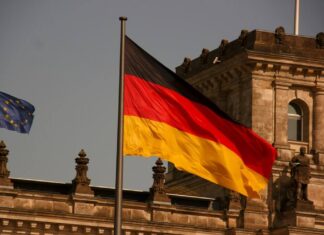 Germania: dal 2014 mai così tanti fallimenti Germania-bandiera-Europa