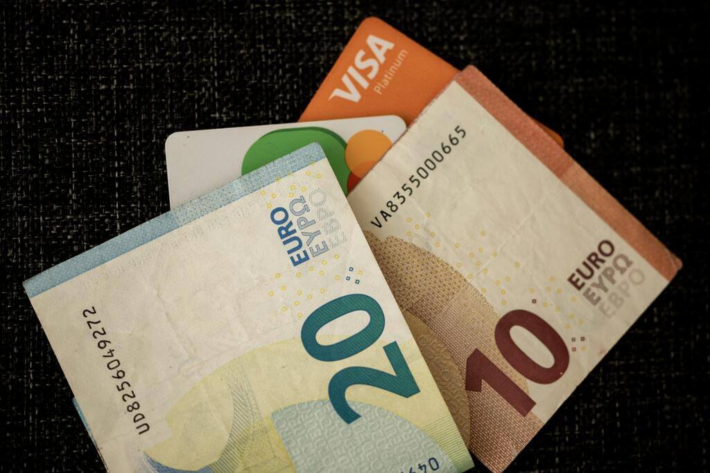 visa-mastercad-euro