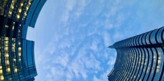 Unicredit-grattacielo-Milano-prospettiva