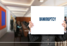 Usa: aumentano i fallimenti delle imprese ad agosto bankruptcy-cartello-ufficio