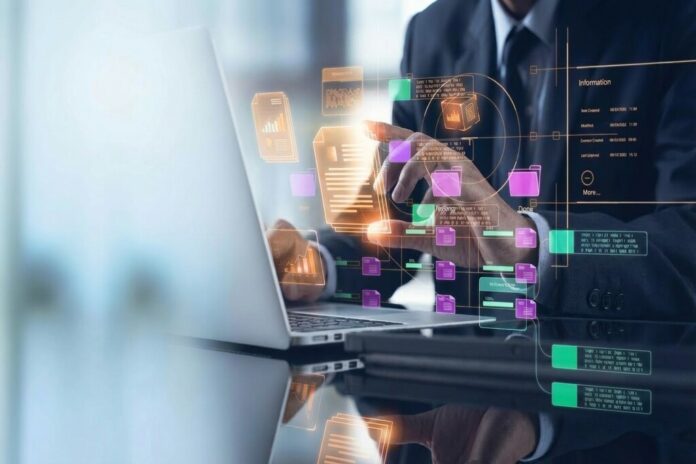 professionista-con-ologrammi professionista-con-ologrammi