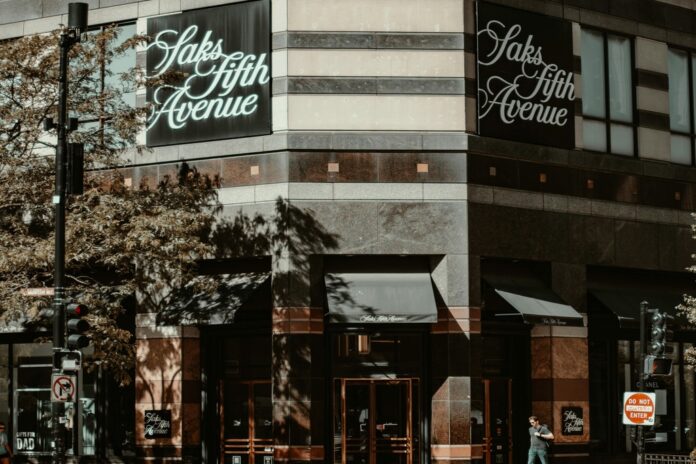 Saks-Usa-lusso
