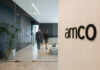 Amco: nel 2025 utile netto in calo a 26,7 milioni Amco-uffici-interni