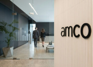 Amco: nel 2025 utile netto in calo a 26,7 milioni Amco-uffici-interni