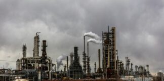 chemical-plant-refinery pipes