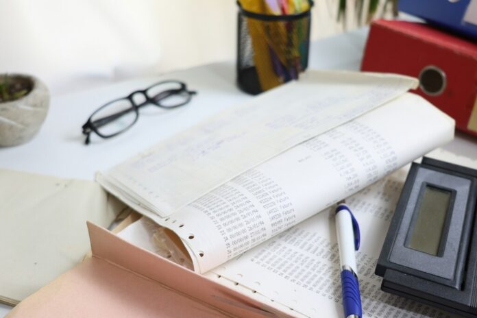 documenti-contabili-scrivania