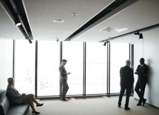 Corporate e investment bank: l’85% dei clienti pronto a lasciare le banche tradizionali ufficio-corporate-banking