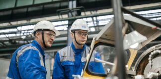 italian-industry-factory-workers