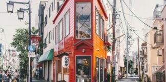 japan-small-business-street-shop