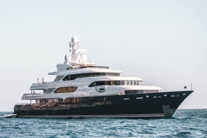 The Italian Sea Group, cantiere navale specializzato nella costruzione di yacht di lusso.