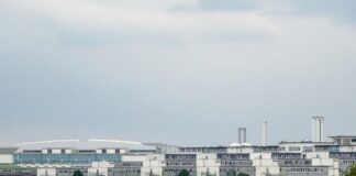 Zona industriale di Amburgo in Germania nel contesto dell’aumento dei fallimenti aziendali nel 2026