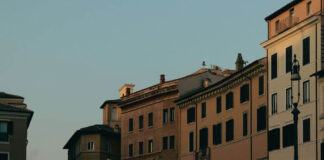 Edifici residenziali nel mercato immobiliare italiano